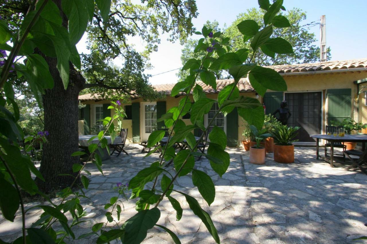 Chambres d'hôtes de la gardy Eyragues Exterior foto